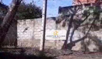 Terreno 750 m ²Casa com 3 dormitórios à venda, 90 m² por R$ 425.000 - Chácaras Pousada do Vale - São José dos Campos/SP