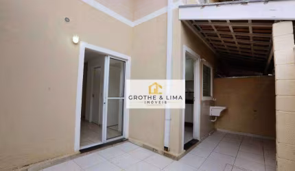 CASA À VENDA NO CONDOMÍNIO DEL FIORI COM 150m².