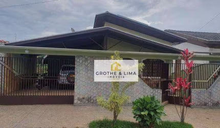 Casa com 4 dormitórios à venda, 300 m² por R$ 954.000,00 - Campos Elíseos - Taubaté/SP