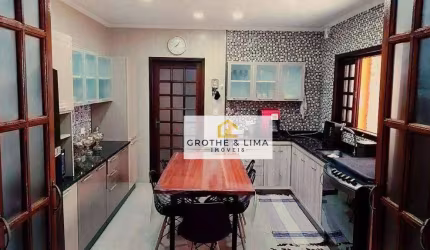 Sobrado com 3 dormitórios, 1 suíte à venda, 200 m² - Centro - Jacareí/SP