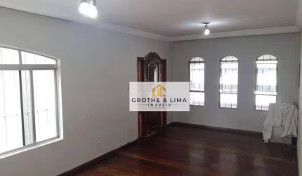 SOBRADO A VENDA, 194 m², 4 DORMS, 2 VAGAS, JD. NSA. SRA. CARMO SP