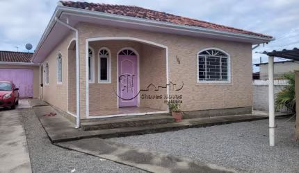 Casa com 4 quartos à venda na Barra do Aririú, Palhoça  por R$ 480.000