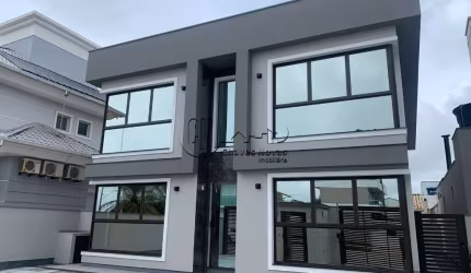 Apartamento com 2 quartos à venda na Praia do Sonho, Palhoça  por R$ 420.000