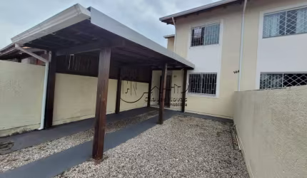 Casa com 2 quartos à venda no Madri, Palhoça  por R$ 375.000