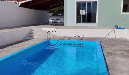 Casa com 2 quartos à venda no Ceniro Martins, São José  por R$ 740.000