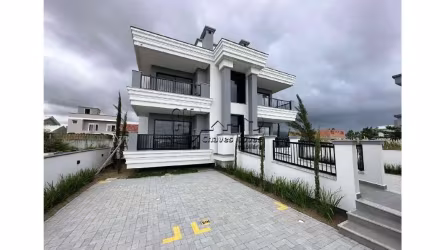 Apartamento com 3 quartos à venda no Pinheira, Palhoça  por R$ 898.900