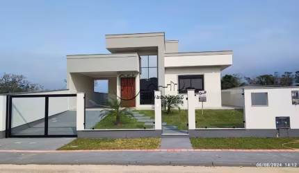 Casa com 3 quartos à venda no Centro, Santo Amaro da Imperatriz  por R$ 830.000