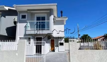 Casa com 2 quartos à venda na Praia do Sonho, Palhoça  por R$ 680.000
