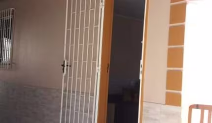 Casa com 3 quartos à venda na Barra do Aririú, Palhoça  por R$ 310.000