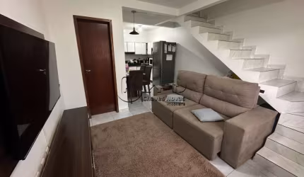 Casa com 2 quartos à venda em Vila Nova, Palhoça  por R$ 330.000