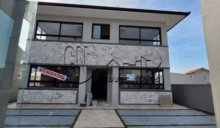 Apartamento com 3 quartos à venda na Praia de Fora, Palhoça  por R$ 470.000