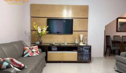 Casa à venda por R$ 900.000,00 - Marapé - Santos/SP