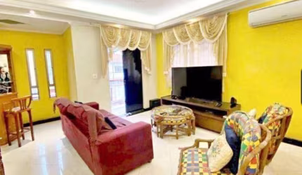 Casa com 3 dormitórios à venda por R$ 760.000,00 - Ponta da Praia - Santos/SP