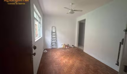 Apartamento com 2 dormitórios à venda por R$ 340.000 - Embaré - Santos/SP