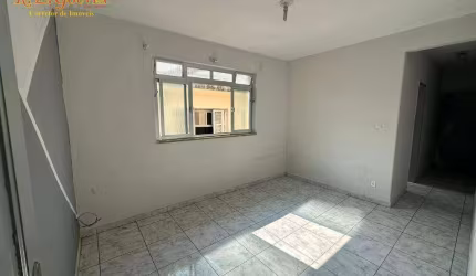 Apartamento com 2 dormitórios à venda por R$ 290.000 - Marapé - Santos/SP