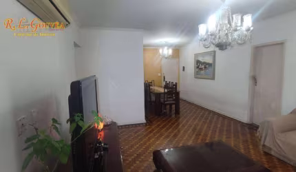 Apartamento com 3 dormitórios à venda por R$ 650.000 - Pompéia - Santos/SP