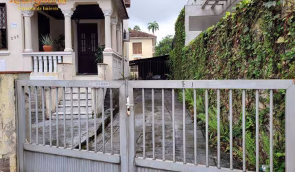 Sobrado com 5 dormitórios à venda, 324 m² por R$ 1.800.000,00 - Vila Matias - Santos/SP