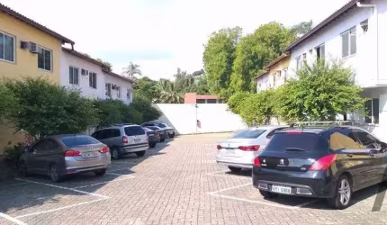 Oportunidade -Casa - Condomínio - Lazer