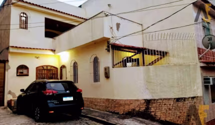 Oportunidade - Casa - Vila - 82 m² - Praça Seca