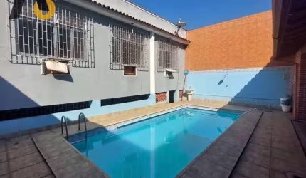 Casa com 4 dormitórios à venda, 392 m² por R$ 1.200.000,00 - Freguesia de Jacarepaguá - Rio de Janeiro/RJ