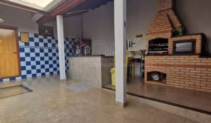 Residencial - Pq dos Lagos