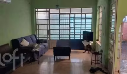 Casa com 3 quartos à venda na Rua Baturité, Liberdade, São Paulo por R$ 2.000.000