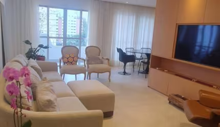Apartamento com 3 quartos à venda na Rua Guararapes, Itaim Bibi, São Paulo por R$ 2.150.000