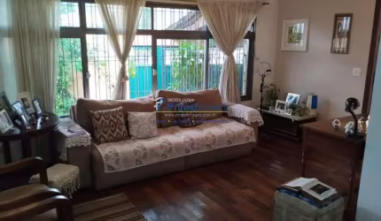 Casa com 3 quartos à venda na Rua Vitor Costa, Bosque da Saúde, São Paulo por R$ 952.000