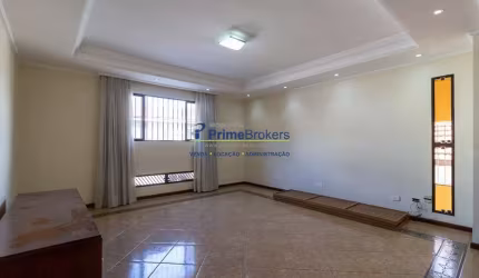 Casa com 3 quartos à venda na Rua dos Miosótis, Mirandópolis, São Paulo por R$ 1.800.000