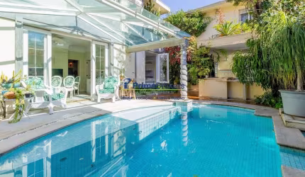 Casa com 5 quartos à venda na Rua Dom Henrique, Jardim Luzitânia, São Paulo por R$ 12.800.000