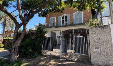 Casa para alugar em Jardim Guarani de 250.00m² com 3 Quartos, 1 Suite e 5 Garagens