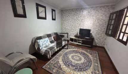 Sobrado para venda em Jardim Capivari de 280.00m² com 4 Quartos, 1 Suite e 3 Garagens