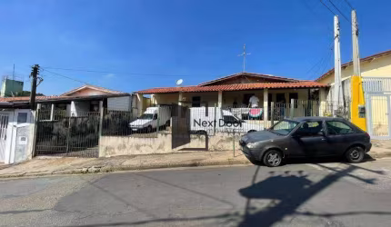 Casa para venda em Vila Teixeira de 267.00m² com 3 Quartos e 6 Garagens