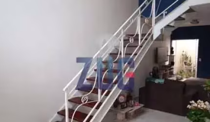 Sobrado à venda em Valinhos, Vila Pagano, com 3 suítes, com 198 m²