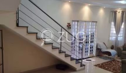 Casa à venda em Paulínia, São Luiz, com 3 quartos, com 260 m²