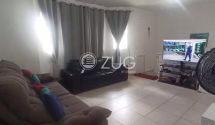 Sobrado à venda em Valinhos, Vila Capuava, com 3 quartos, com 185 m²