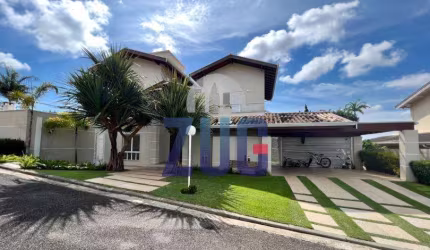 Sobrado à venda em Campinas, Parque Taquaral, com 3 suítes, com 250 m², Residencial dos Pinheiros