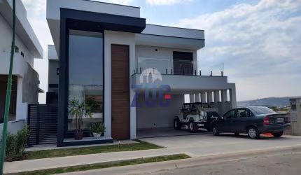 Sobrado à venda em Valinhos, Vila Capuava, com 3 quartos, com 250 m², Residencial Coline Di Parma