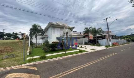Sobrado à venda em Valinhos, Dois Córregos, com 4 suítes, com 368 m²