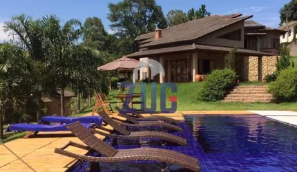 Chácara à venda em Valinhos, Dois Córregos, com 3 quartos, com 2500 m²