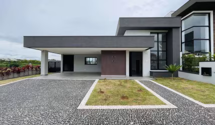 Casa de alto padrão à venda com 222m² no Swiss Park, Campinas-SP