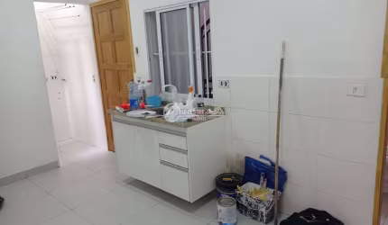 Apartamento para alugar na Vila Guedes 1300 reais