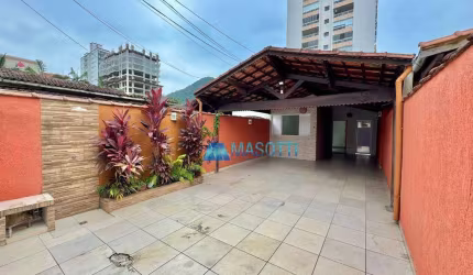 Casa com 3 dormitórios à venda, 112 m² por R$ 850.000,00 - Canto do Forte - Praia Grande/SP