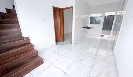 Sobrado com 3 dormitórios à venda, 55 m² por R$ 259.000 - Parque das Américas - Praia Grande/SP