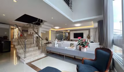 Apartamento Duplex mobiliado e equipado- Bairro Sanvitto - 03 Suites 03 vagas
