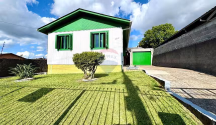 Duas casas mistas  no Bairro Jardim Itália