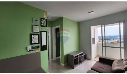 Apartamento Andar Alto Ótima Posição Solar - 02 Dormitórios, 01 banheiro, sacada c/ churrasqueira e 02 vagas de garagem