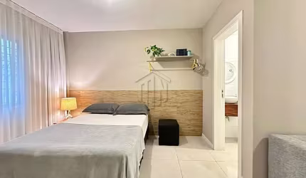 Apartamento Padrão à venda no bairro Kobrasol em São José/SC