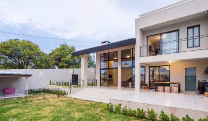 Excelente Casa para VENDA Localizado na Rua Colibri  ️Bairro: Cem Casas