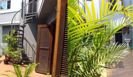 Casa com 4 quartos à venda na Rua Doutor Lossio, Jardim Botânico, Porto Alegre, 200 m2 por R$ 1.500.000